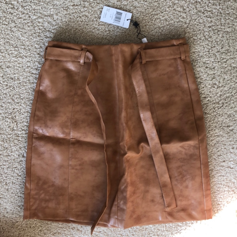 BCBG brown soft leather skirt
